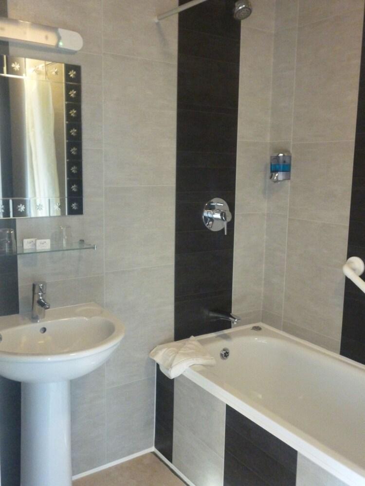 Killarney Inn Екстер'єр фото