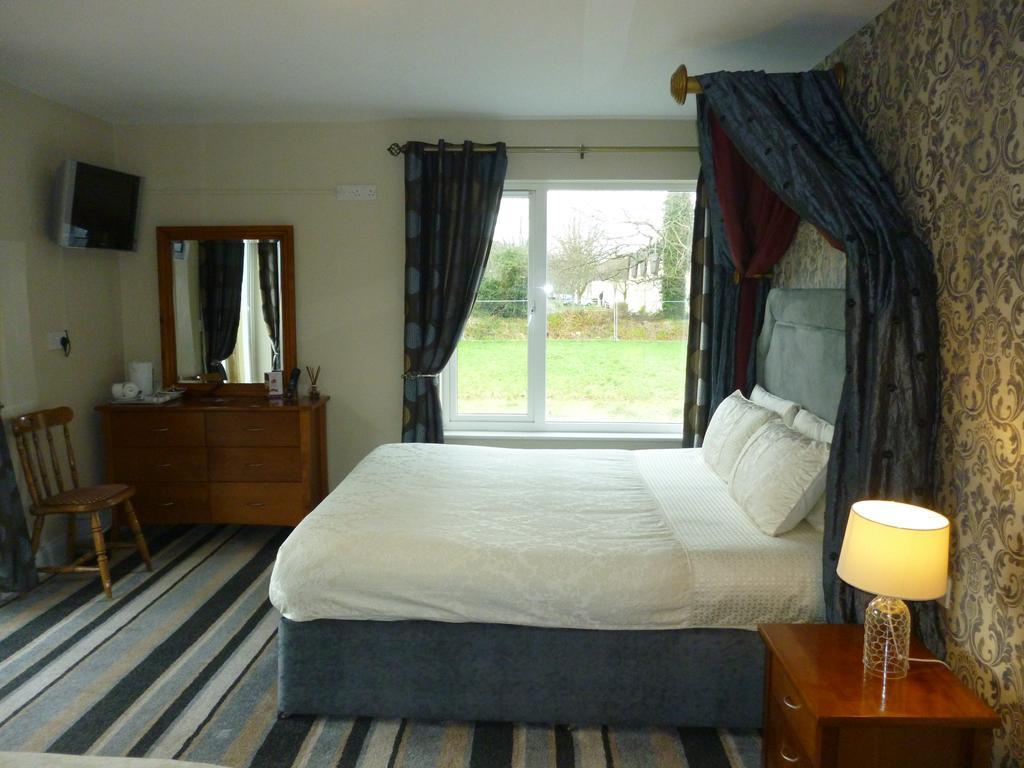 Killarney Inn Екстер'єр фото