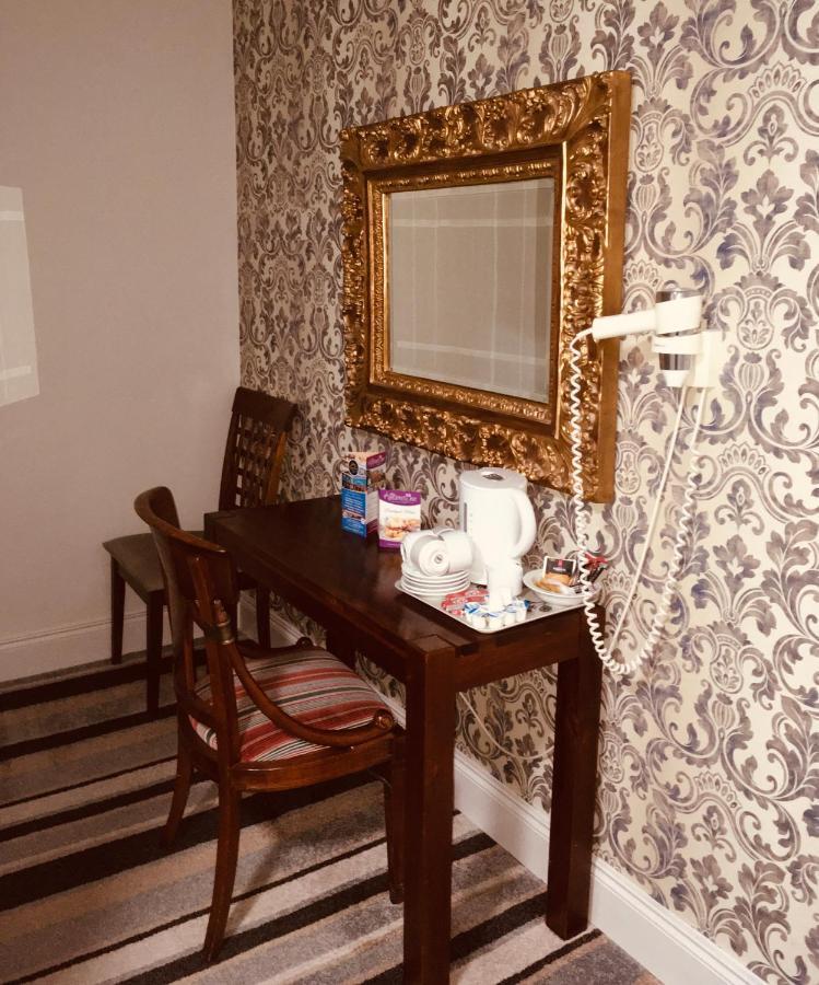 Killarney Inn Екстер'єр фото
